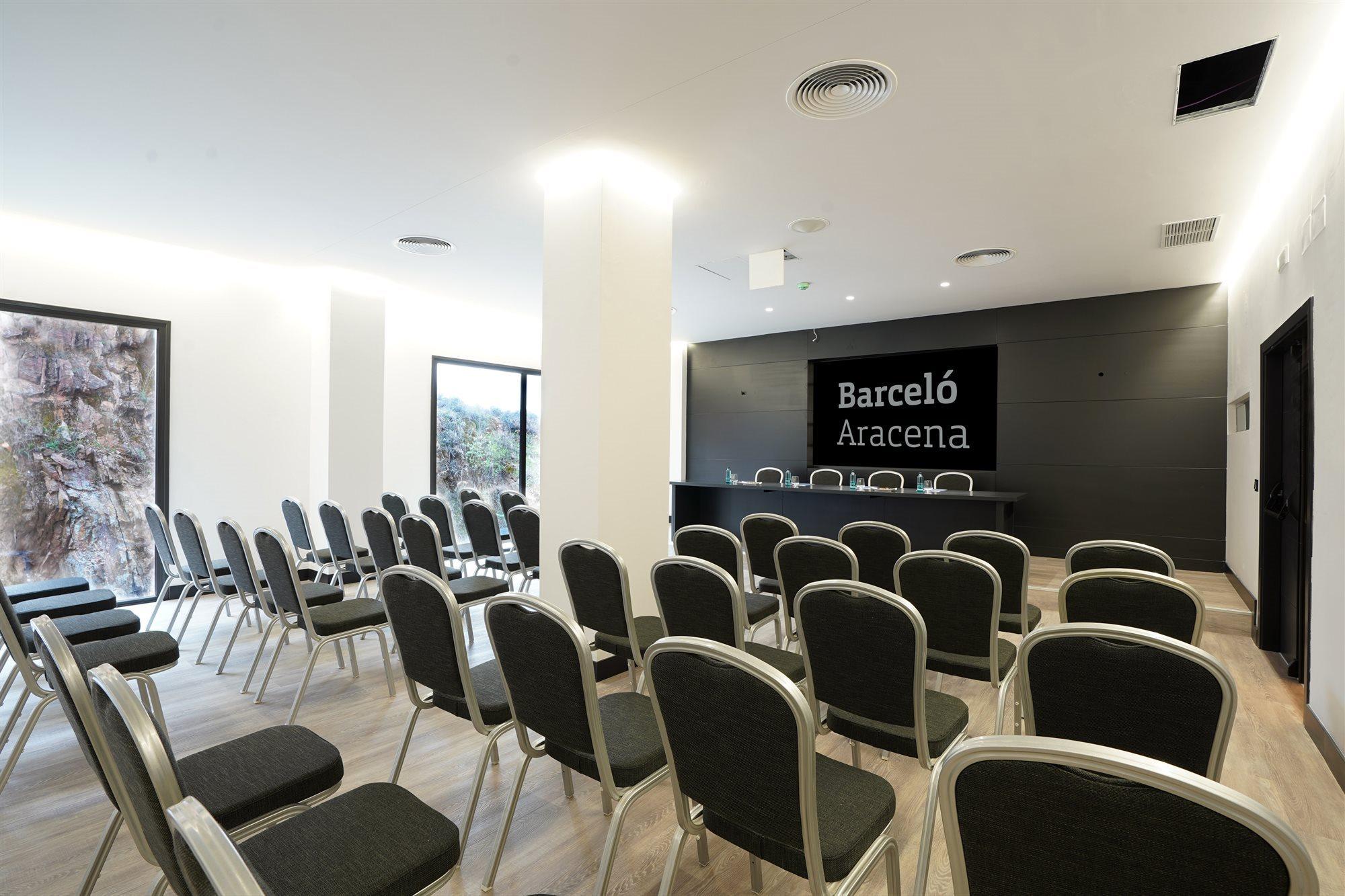 Barcelo Aracena & Spa Екстер'єр фото